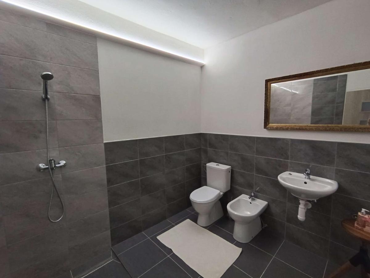 Apartmany Nad Splavem Znojmo Exterior foto