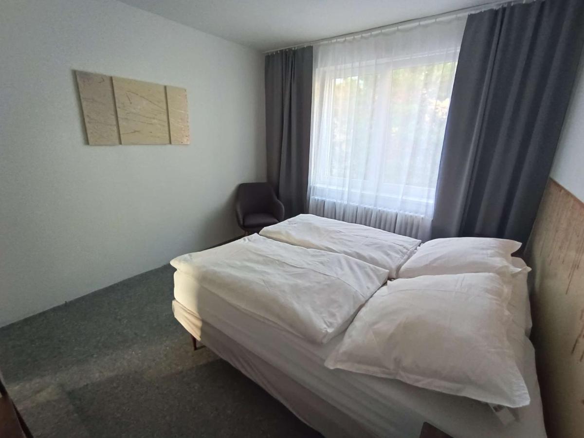 Apartmany Nad Splavem Znojmo Exterior foto