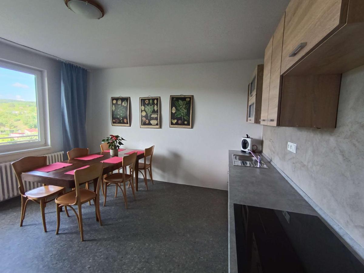 Apartmany Nad Splavem Znojmo Exterior foto